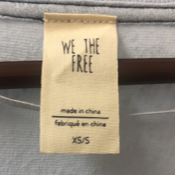 LIKE NEW! We The Free Tahiti Graphic Tee - Picture 8 of 13
